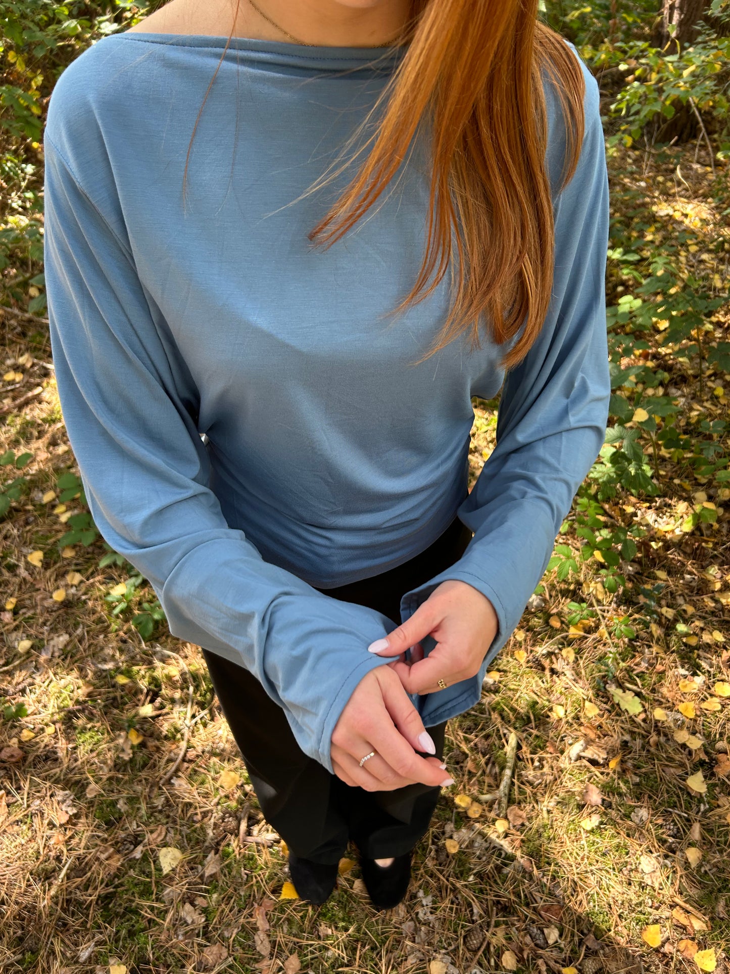 Top Wide Sleeves Tight Waist Blue