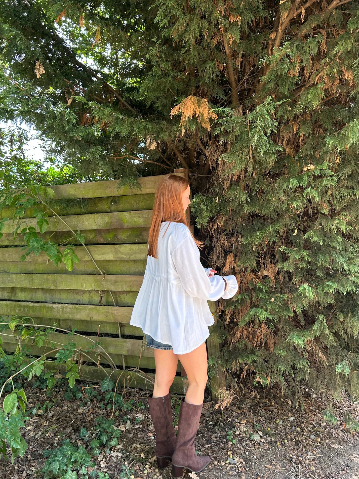 Linnen Blouse With Oblique Bottom