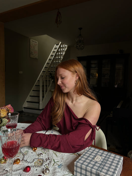 Top Off Shoulder With Bow Tight Waist Cherry