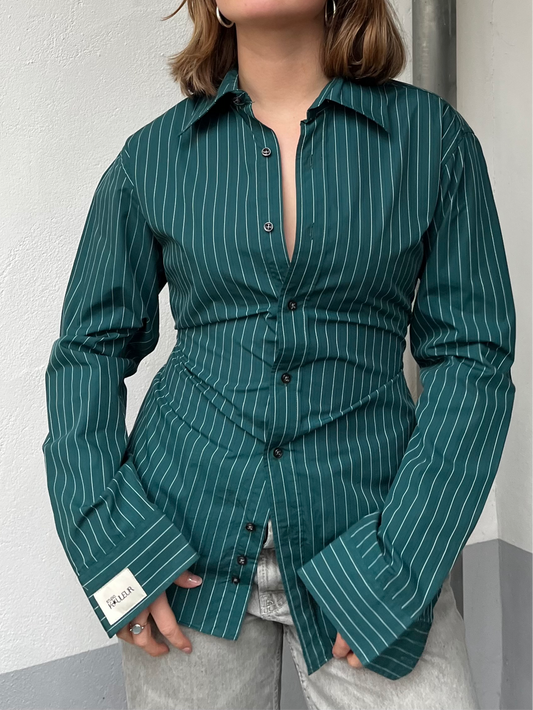 Blouse with an adjustable tight waist Green