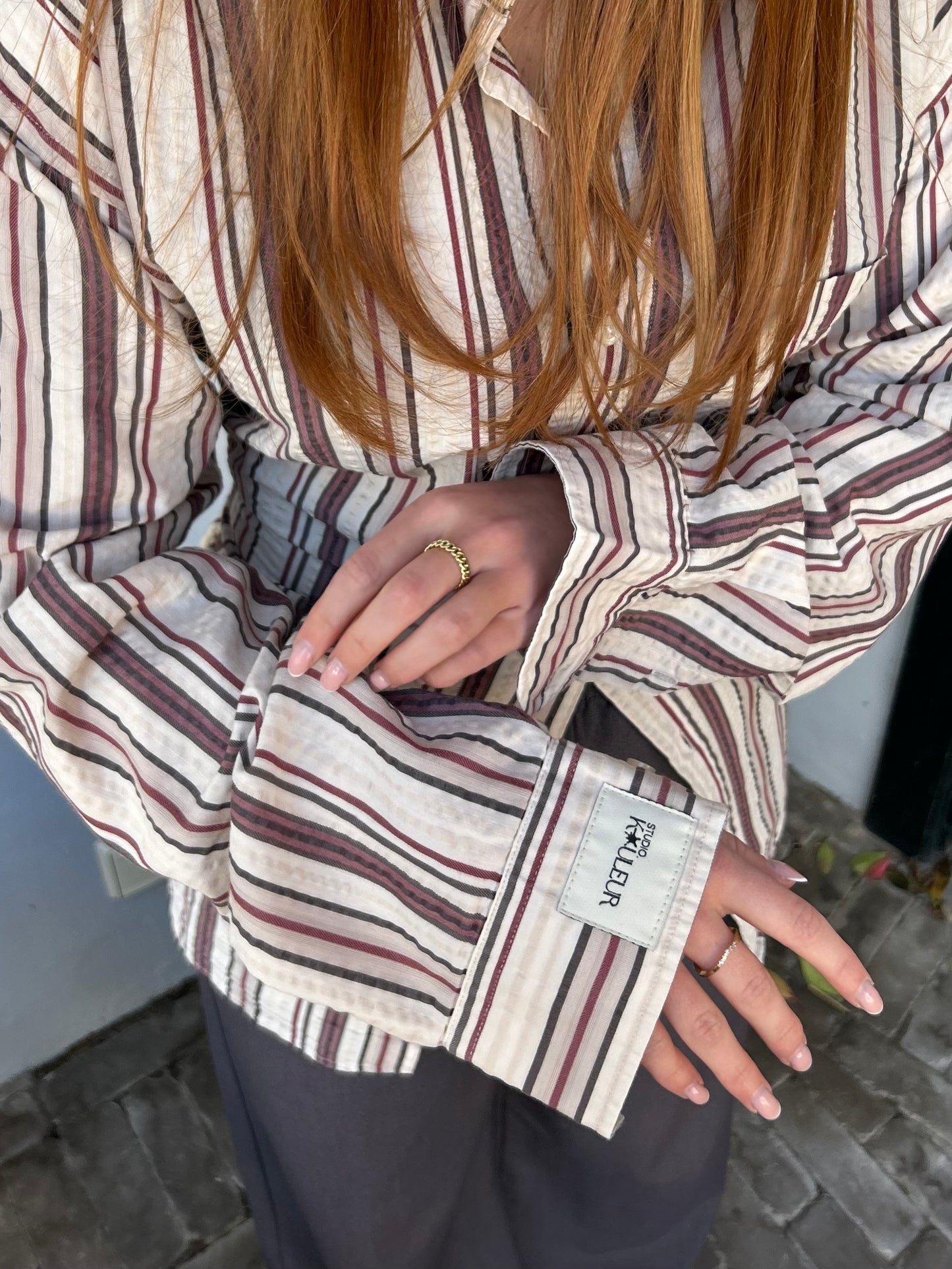Blouse With An Adjustable Tight Waist Striped Red