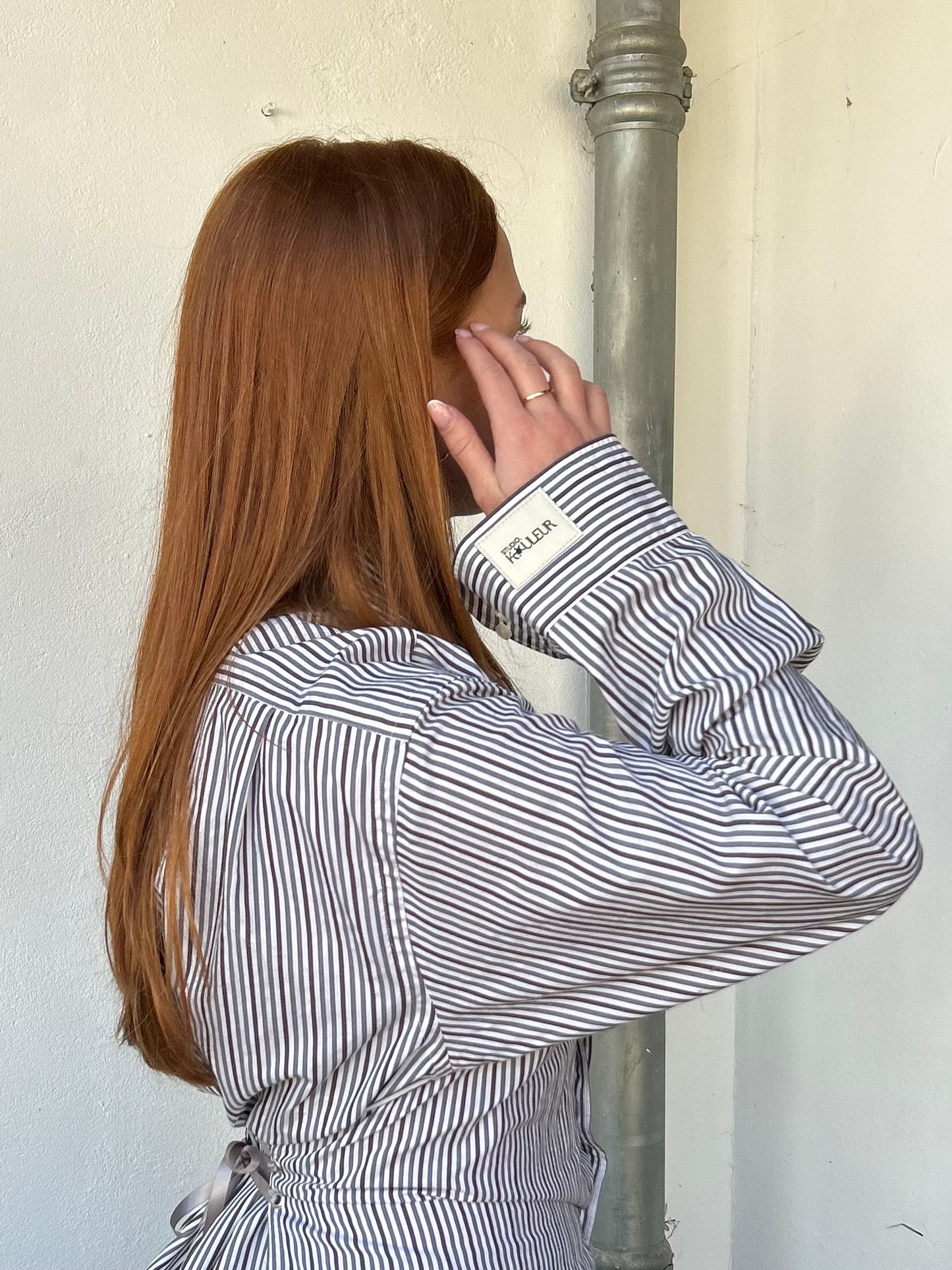 Blouse with an adjustable tight waist Stripe Grey