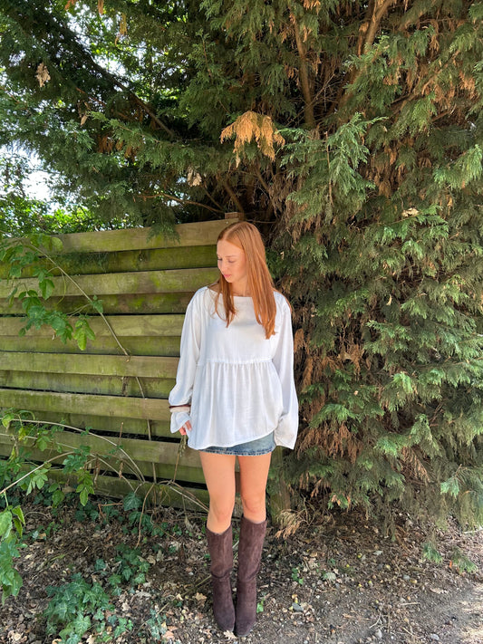 Linnen Blouse With Oblique Bottom